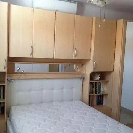 Port 4 Pax, 2 Clim Balneo Parking Apartment *