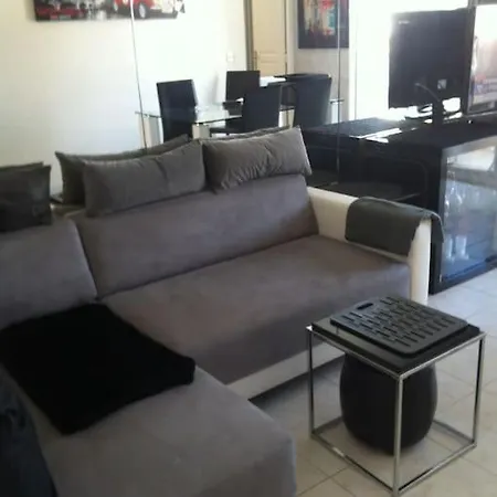 Port 4 Pax, 2 Clim Balneo Parking Apartment